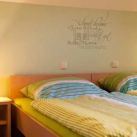 Starboard Apartment *